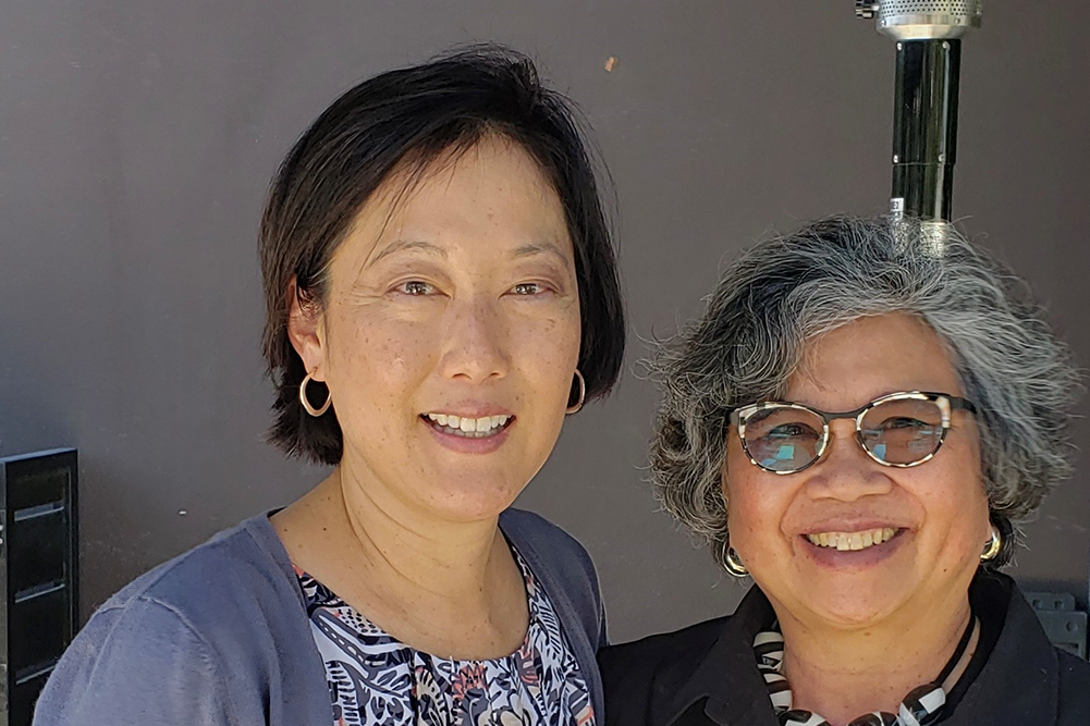 Photo of Keri Vogtmann (left) and Jennie Chin Hansen (right).