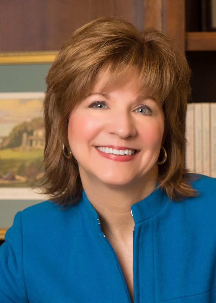 Karen%20Collins%2C%20Headshot.jpg